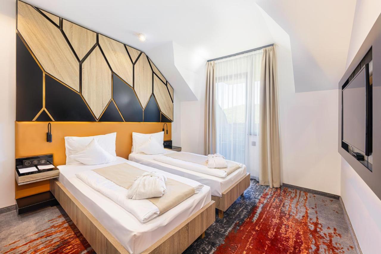Avar Hotel Mátrafüred Eksteriør billede